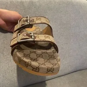 Gucci Jesus flip flops Gucci Men main image 2